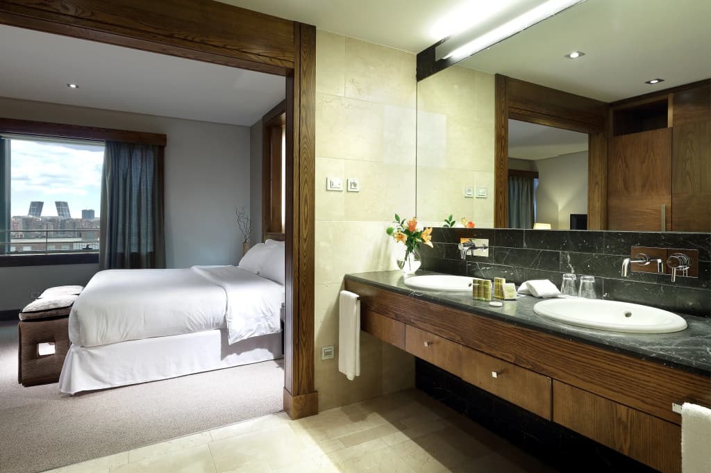 Eurostars Suites Mirasierra - photo 5