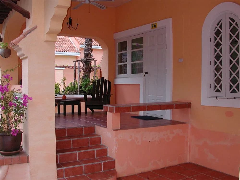 Baan Rajdamnern Huahin - photo 2