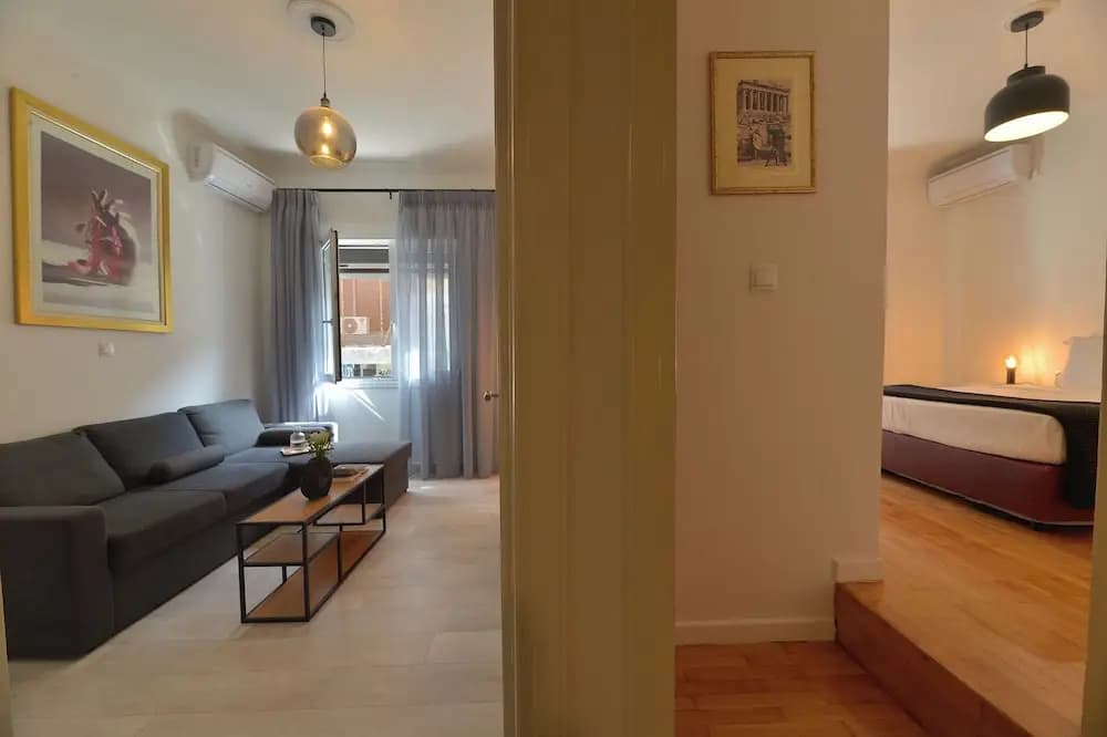 Alter Ego Apartments - photo 4
