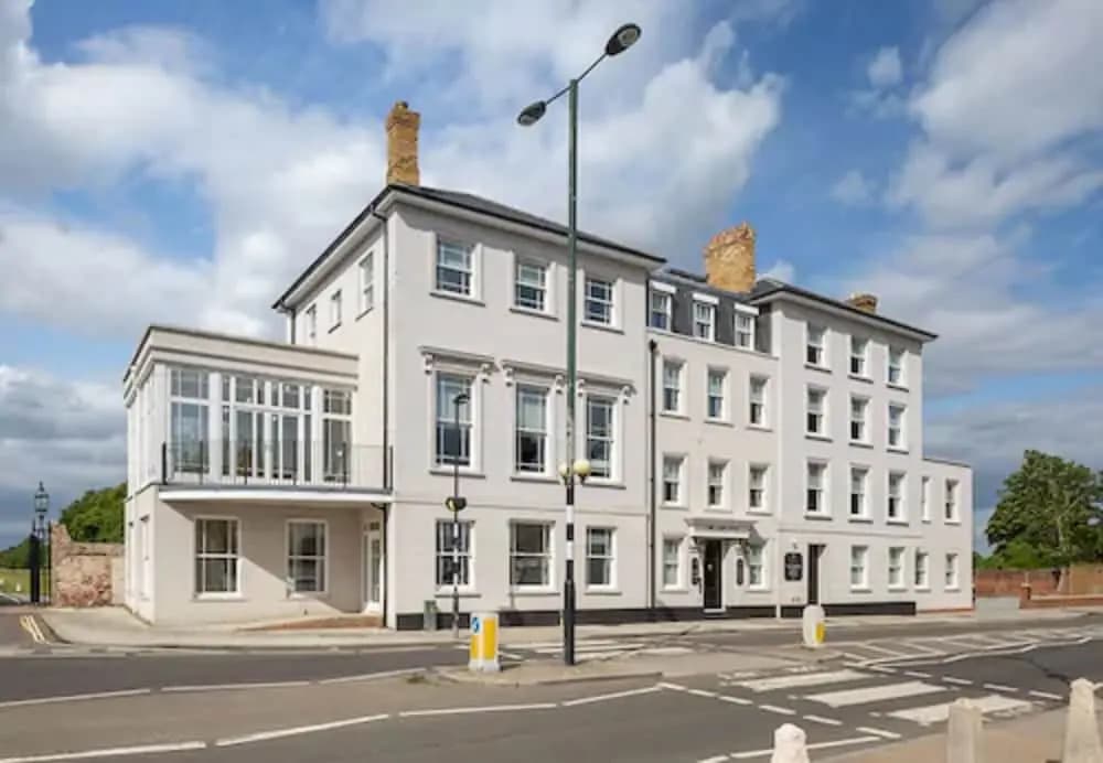 The Lion Gate Apartments - main photo