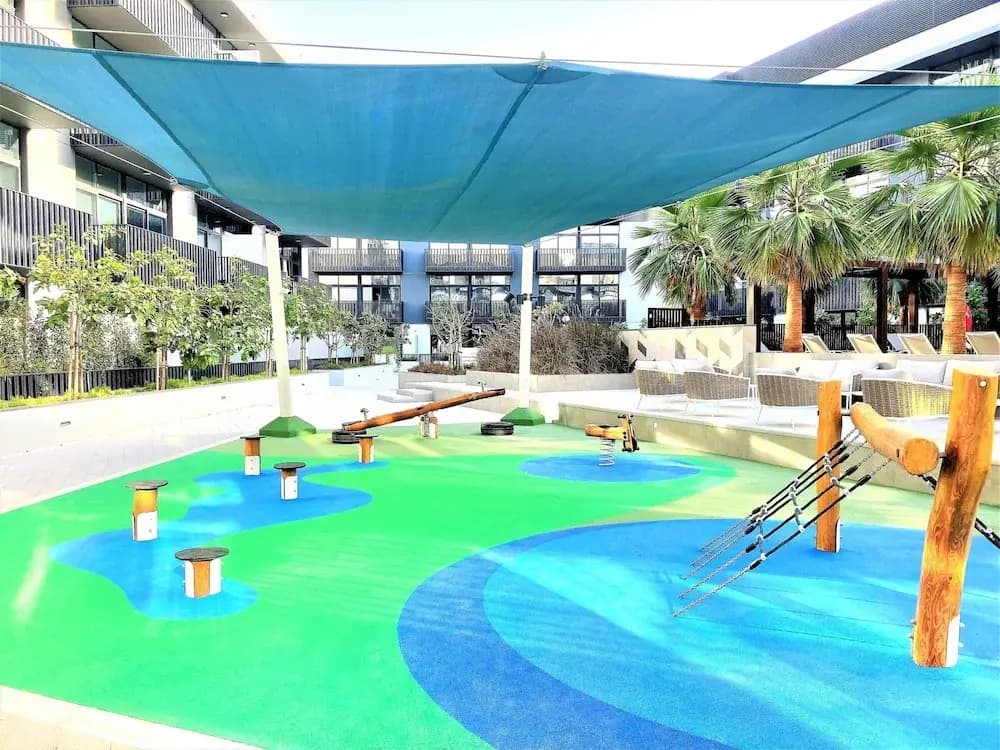 Belgravia Stunning 1 bedroom Balcony Dubai - photo 13