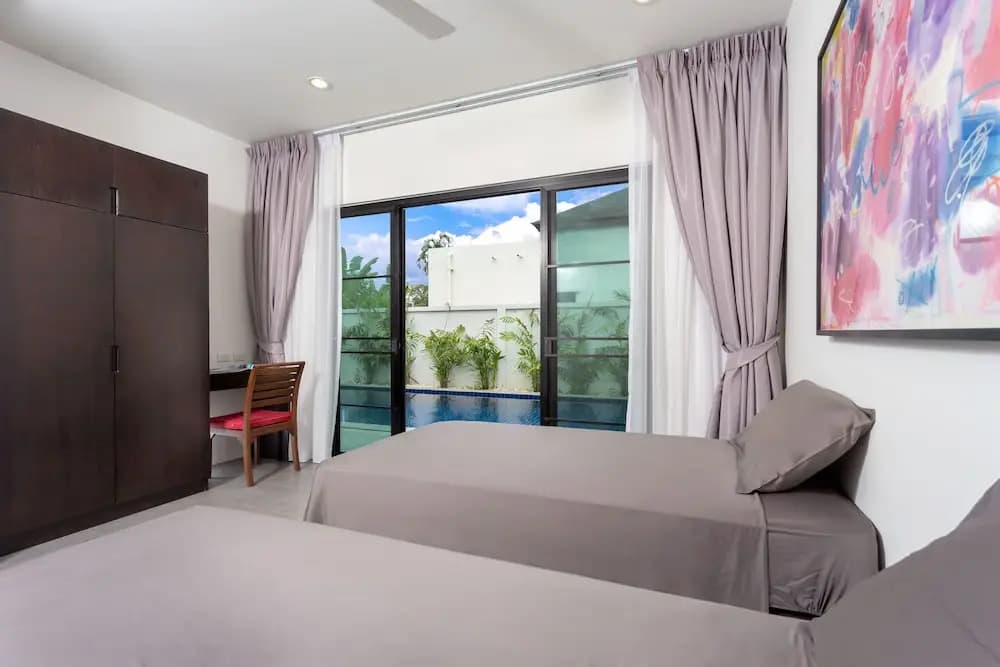 Large 3BR Villa with Big Pool by Intira - photo 9