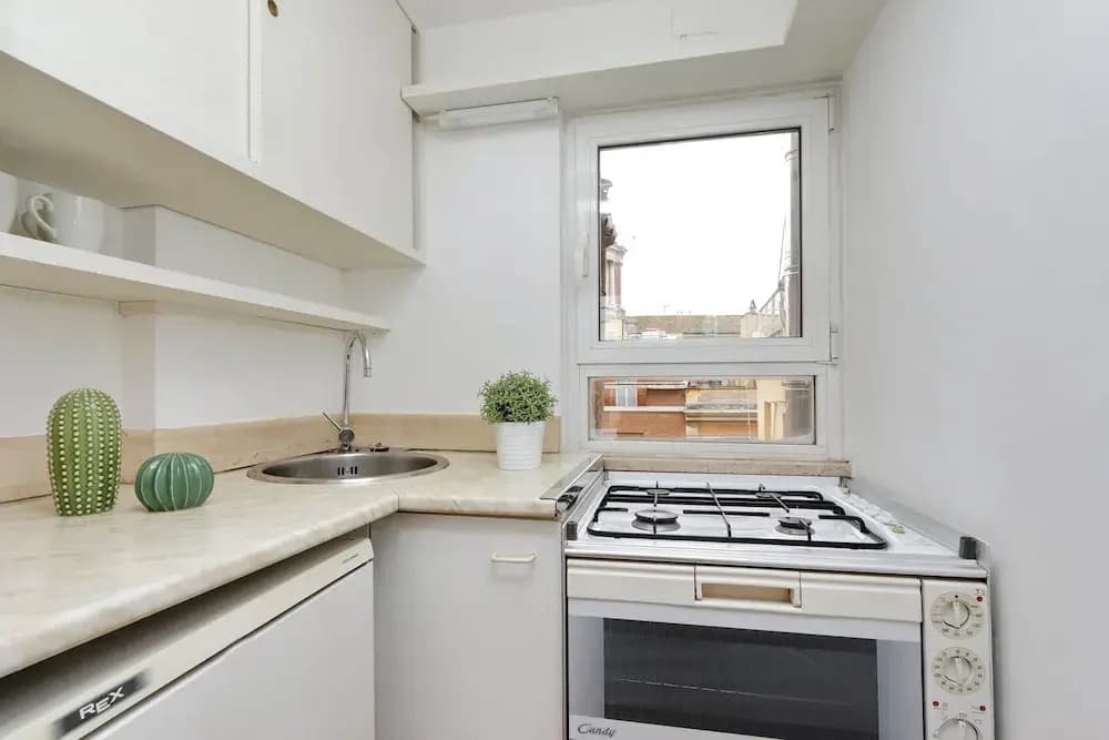 Borghese Apartment - My Extra Home - photo 12