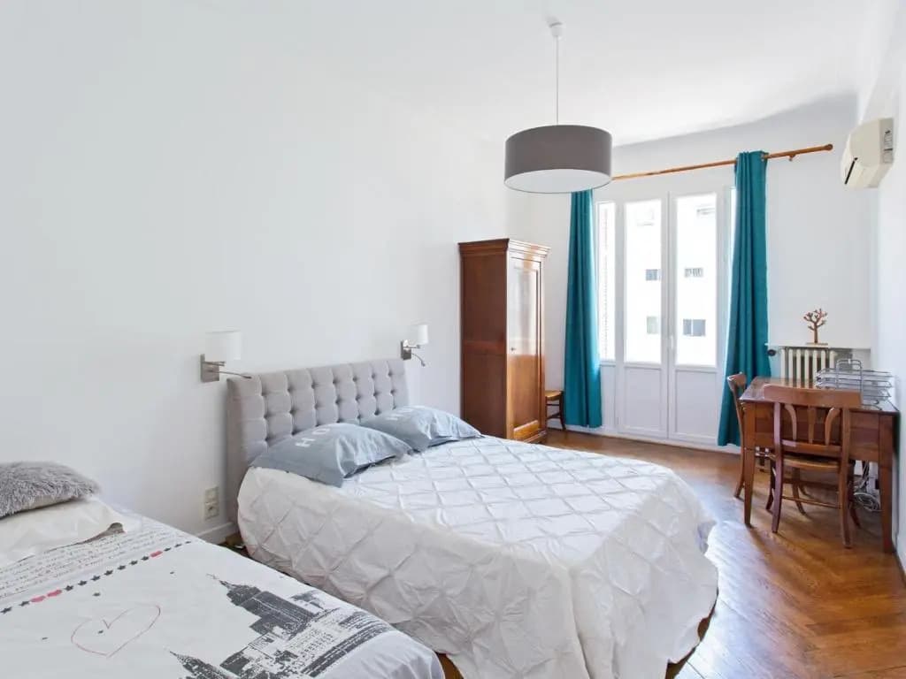 Nice, 58 M2 ! superbe appartement climatisé ! 3 couchages, proche de la promenade des Anglais et de la Gare ! ! - photo 5