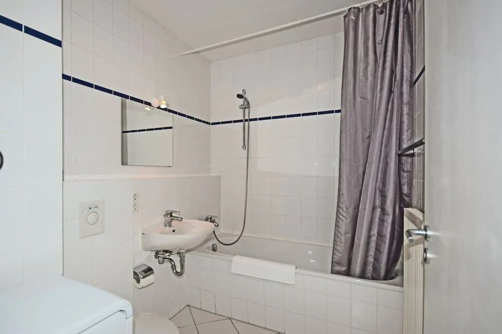 Parkview Apartments - photo 7