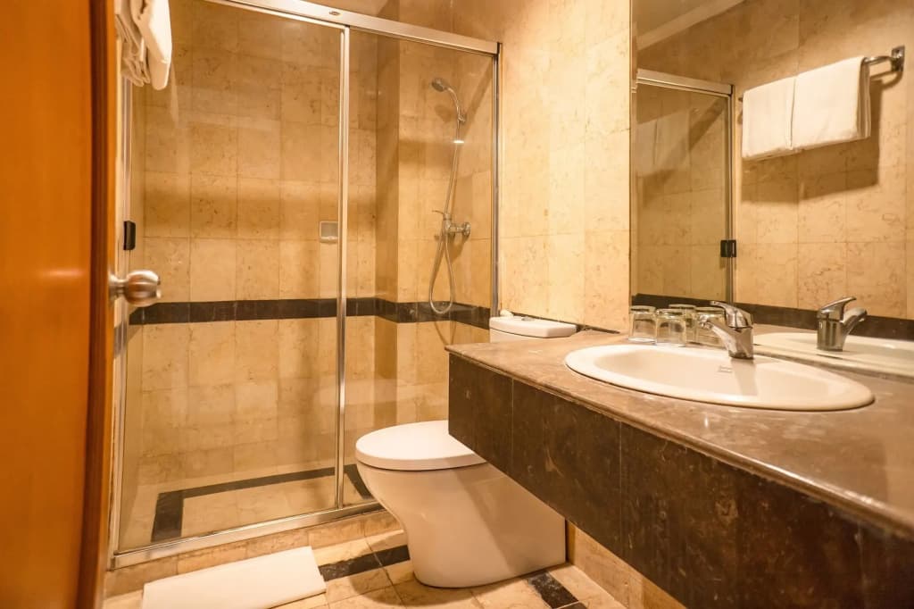 Hotel Olympic - photo 7