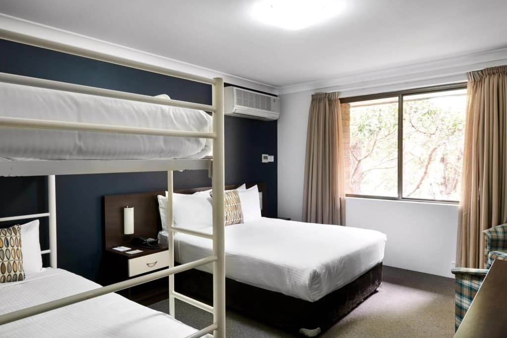175 Hotel Westmead - photo 3