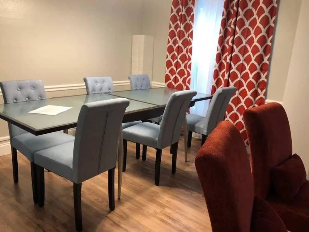 6150 Sandcrest · New! Walk to Universal. Sleep 9. Near Disney - photo 16