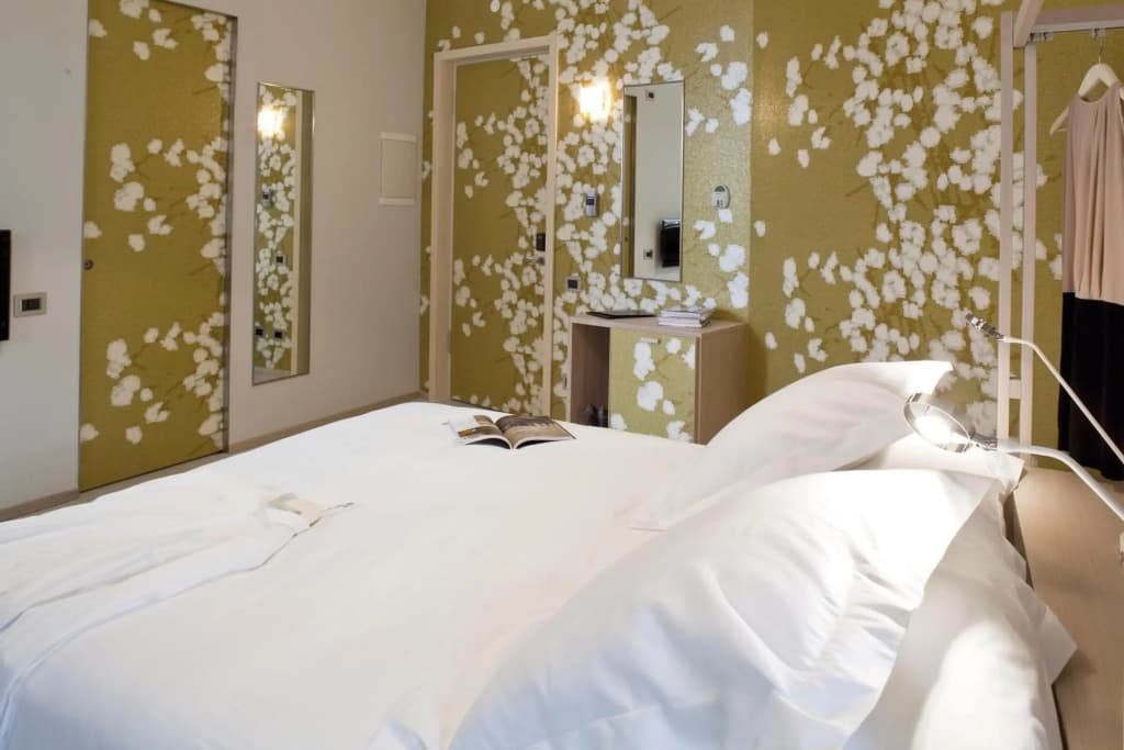 NU Hotel - photo 3