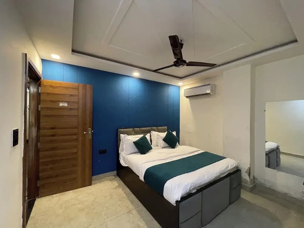 Hotel Heaven  Pacific Mall Subhash Nagar - photo 15