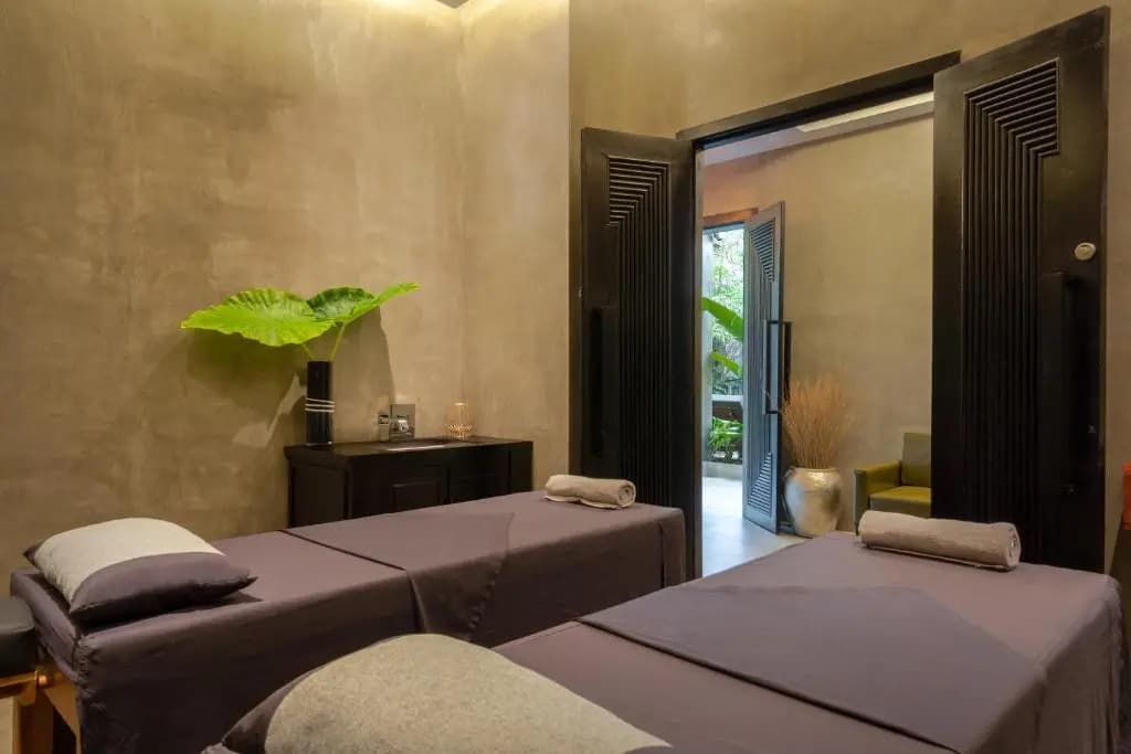 Eightfold Urban Resort - photo 6