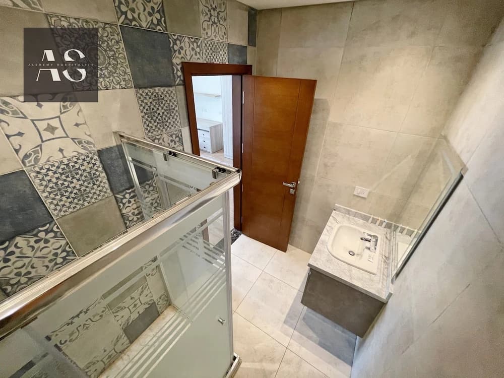 White Palace Serviced Apartments - photo 11