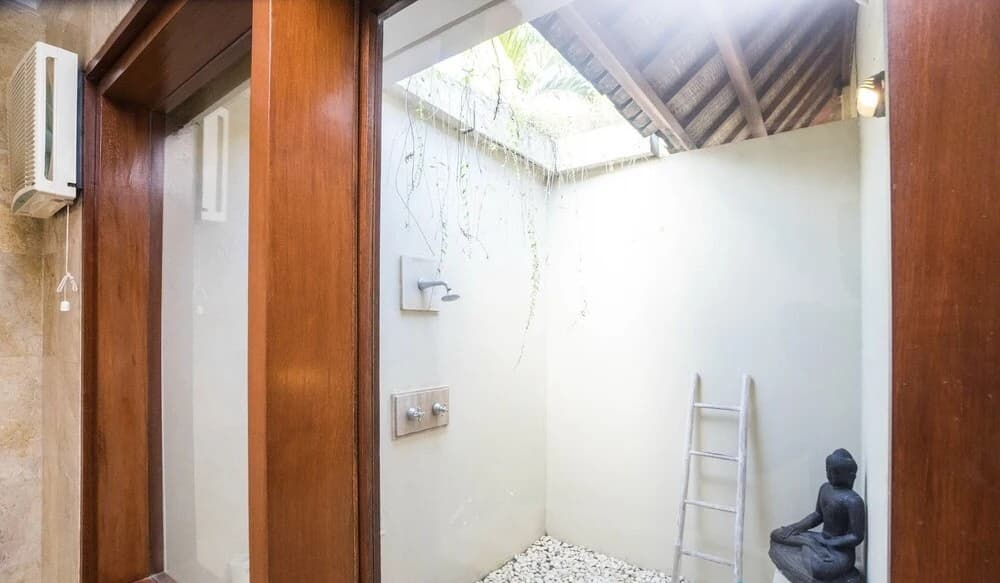 3 Bedroom Villa1 River Side Legian - photo 10