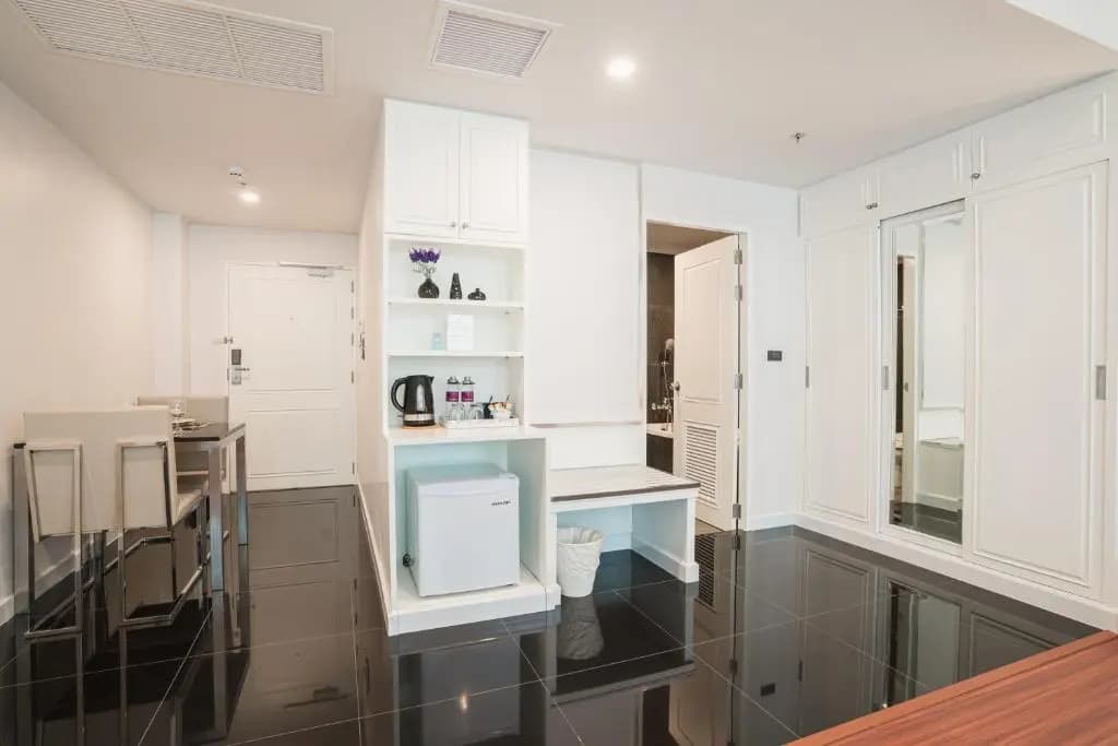 The Bless Hotel and Residence - photo 36