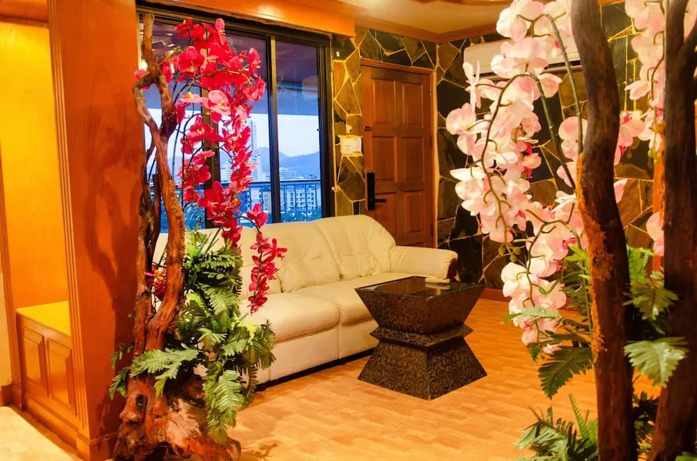 Diva Patong Hotel - photo 22