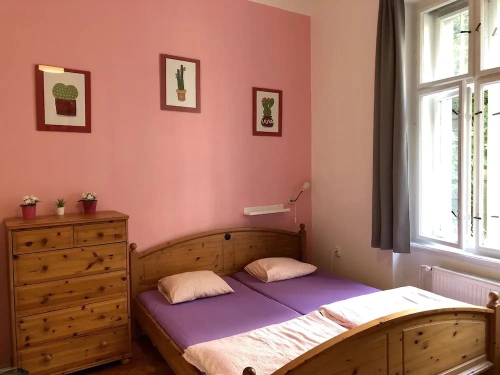 Travel & Joy Hostel - photo 2