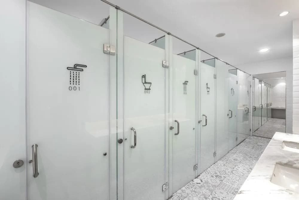 KINI Luxury Capsule - Hostel - photo 11