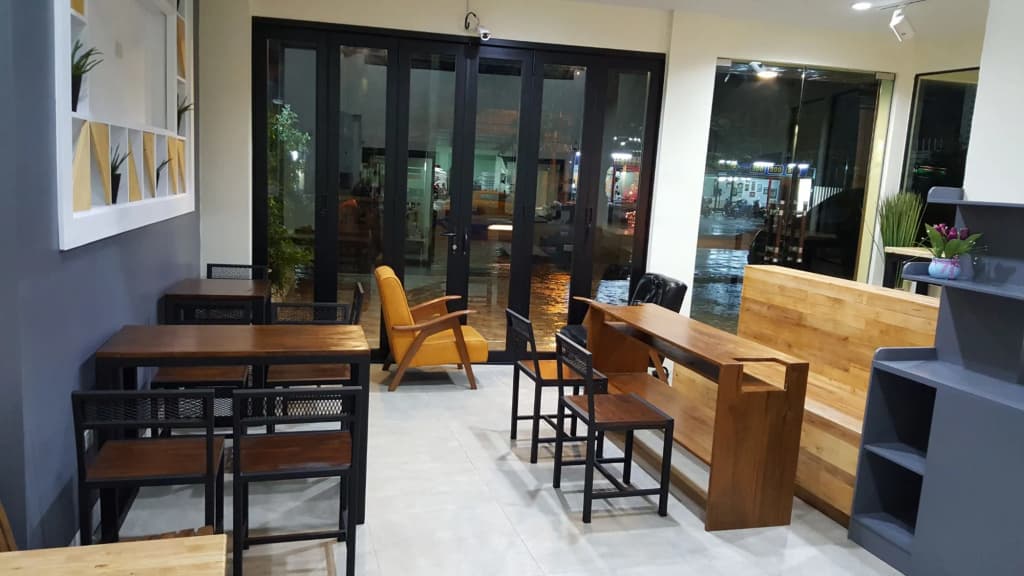 Double D Rooms & Cafe - photo 19