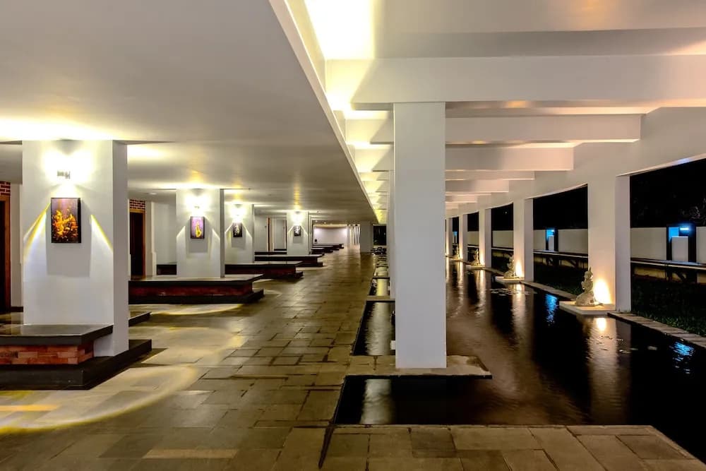 Pacific Premier Resort & Spa - photo 11