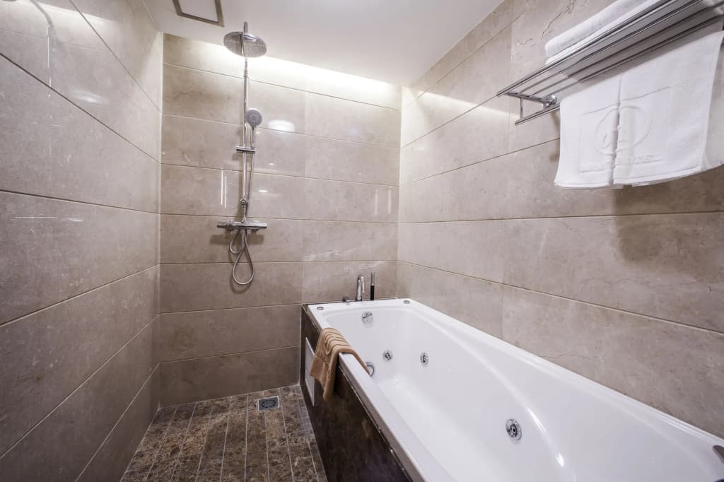 Army Hotel - photo 10