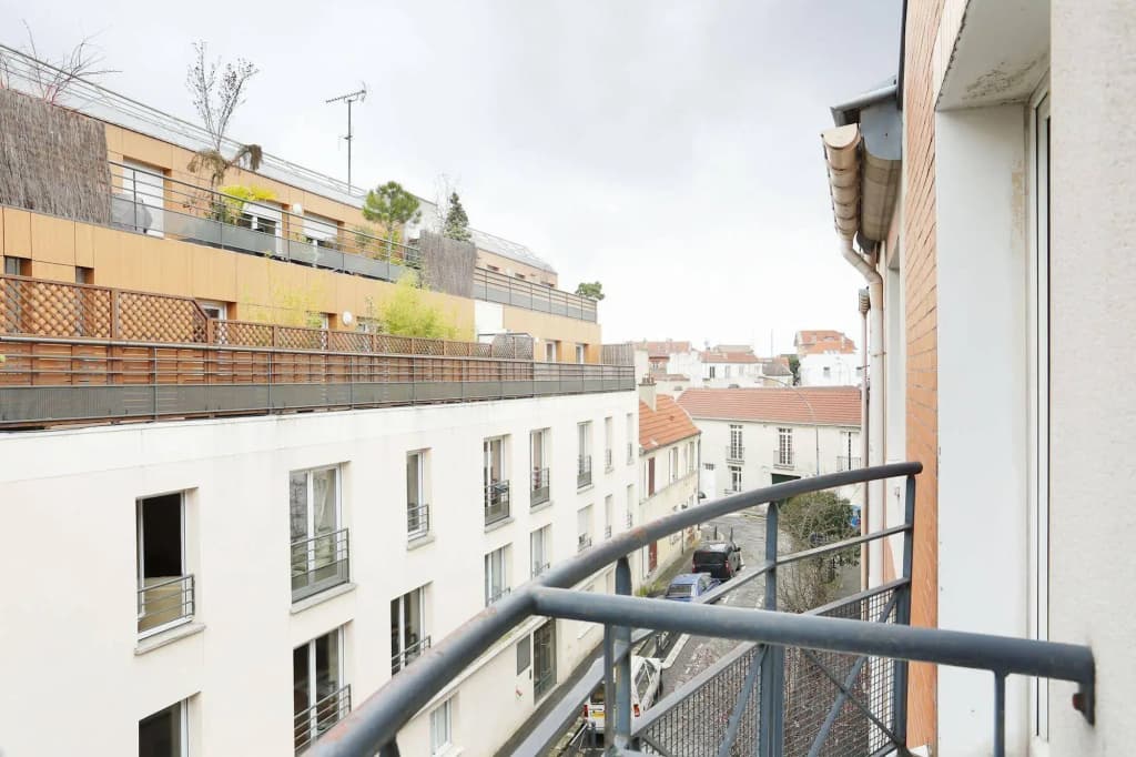Les Lilas Serviced Apartments - photo 14