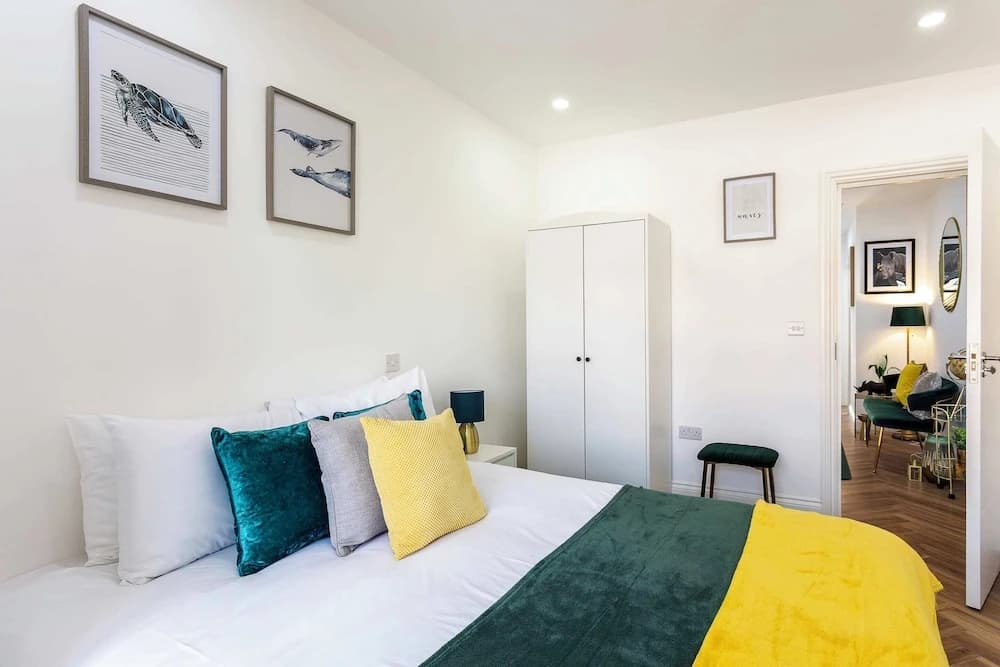 The West London Luxury Apartment - photo 3