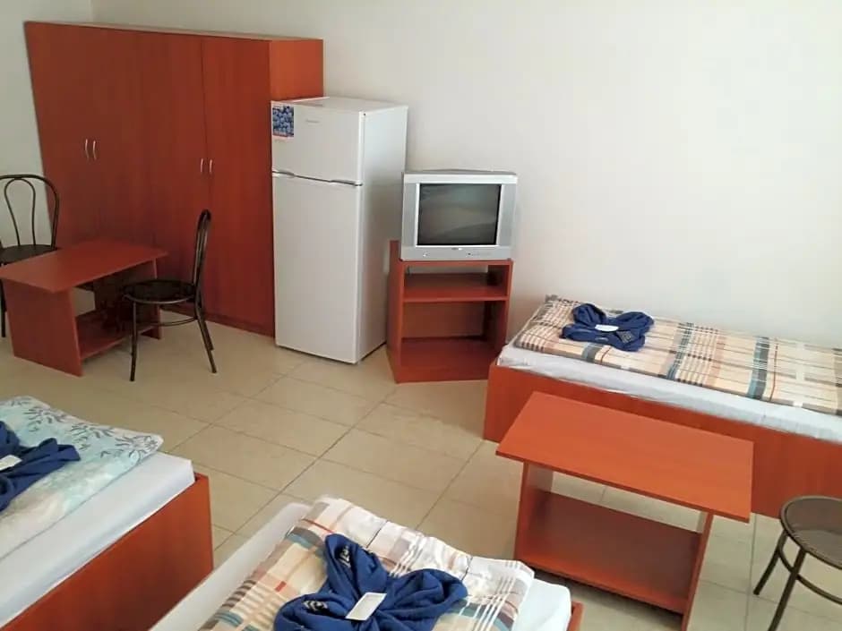 MD Hotel - photo 3