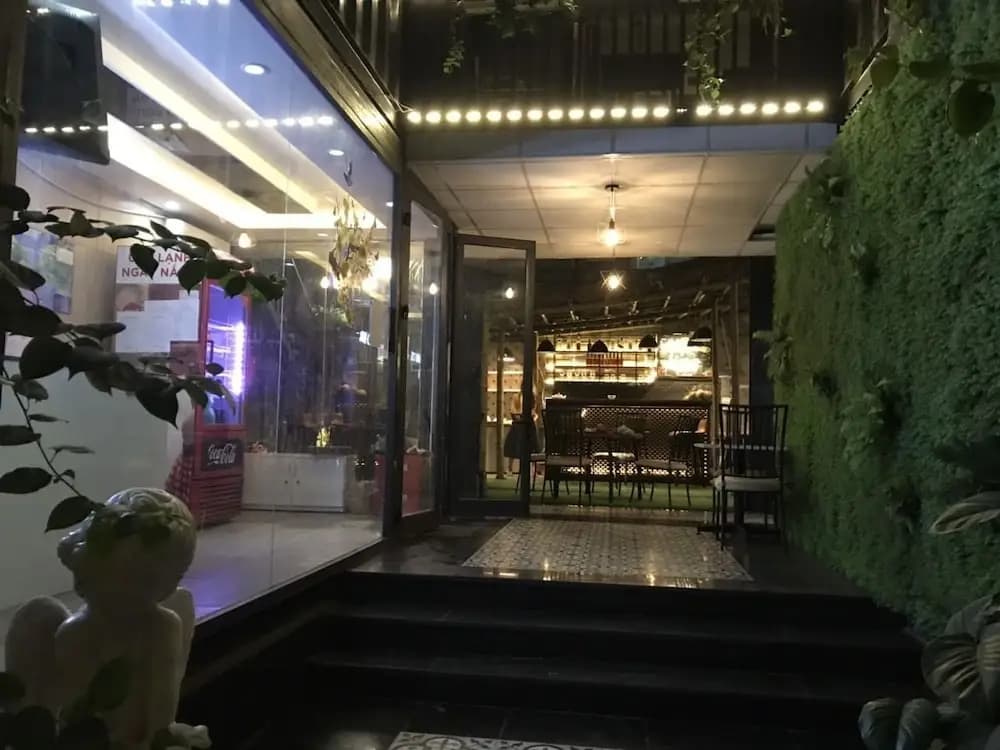 ZO Brother Halong Hostel - photo 7