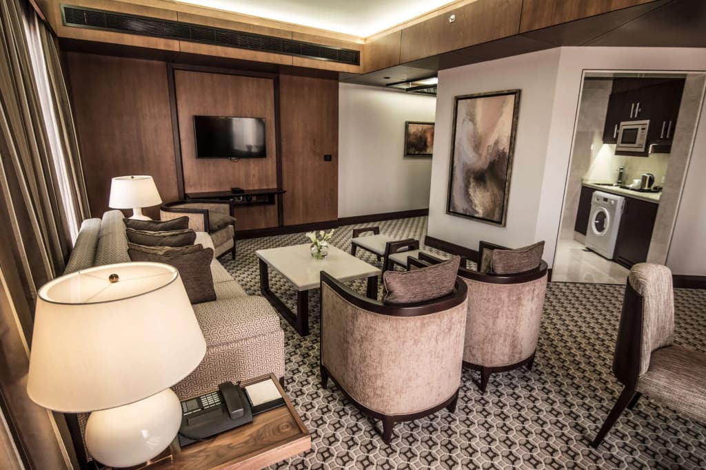Ayla Grand Hotel - photo 2