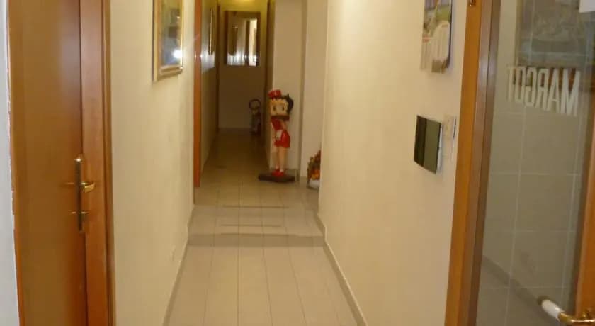 Margot Guest House - photo 7