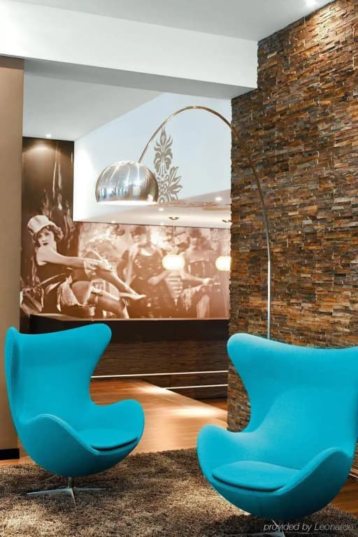 Motel One Berlin-Tiergarten - photo 15