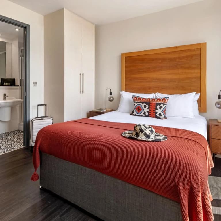 Marlin Apartments Canary Wharf - photo 38