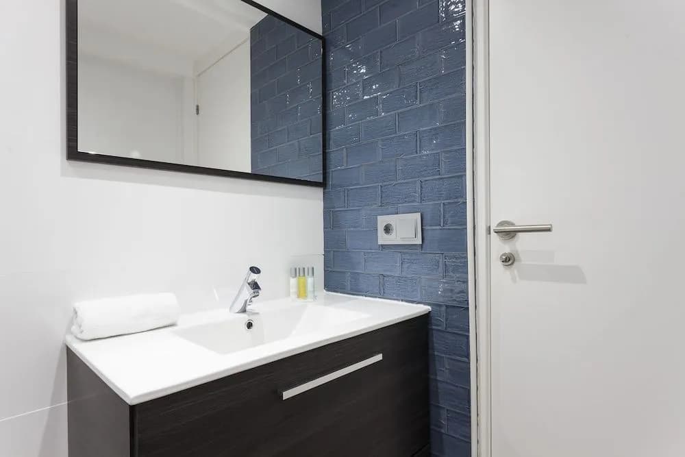 AB Paral·lel Spacious Apartments - photo 9