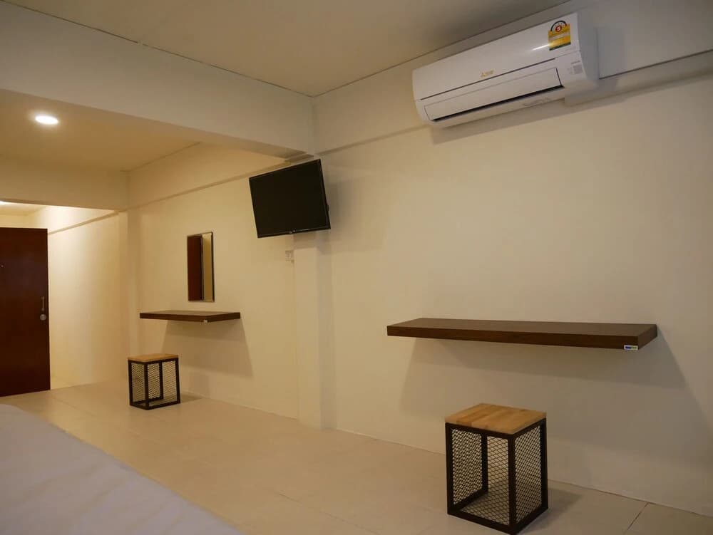 Np House - photo 2