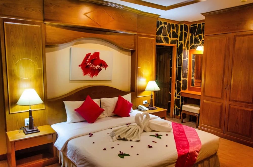 Diva Patong Hotel - photo 17