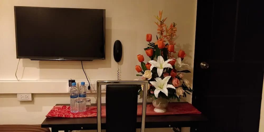 KK11 Boutique Inn - photo 14