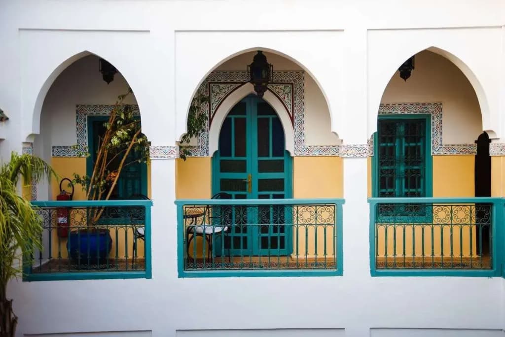 Riad Caesar - photo 1