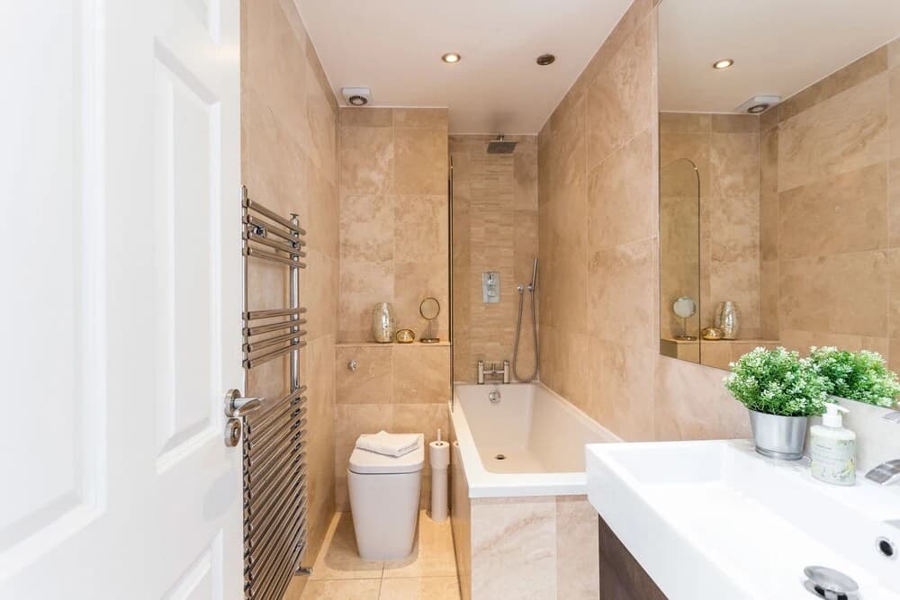 Gloucester Terrace by Lime Street - photo 9