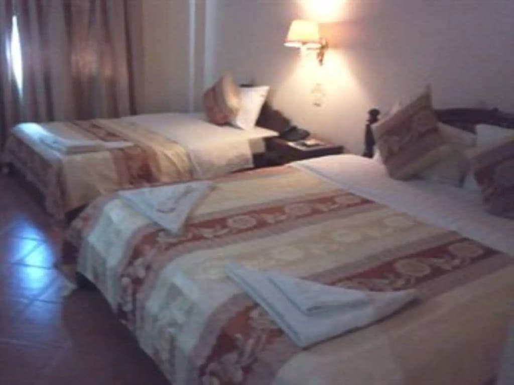 Han Kong Hotel - photo 5