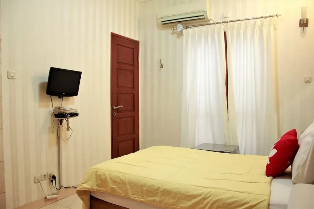 ZEN Rooms Setiabudi 9 - photo 21