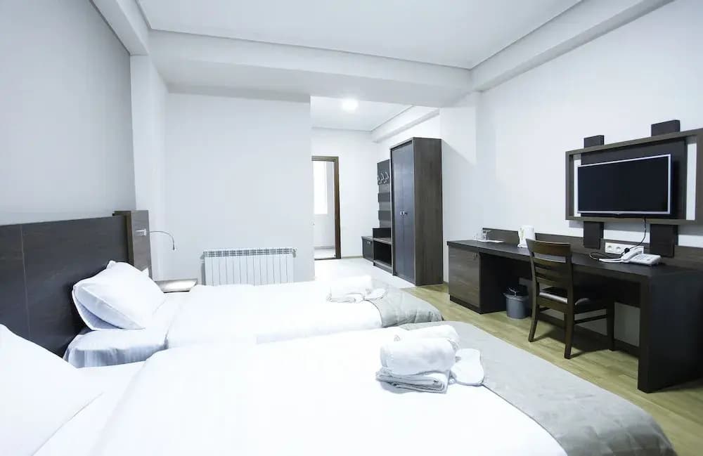 Hotel Colombi - photo 6