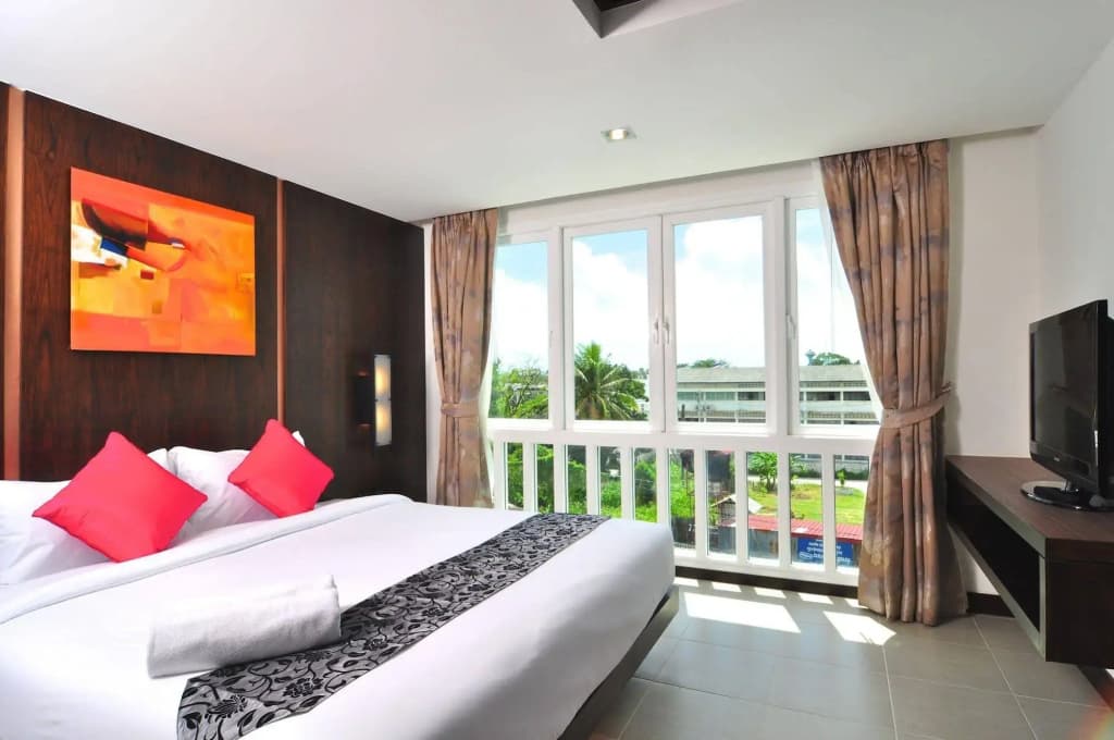 Ratana Hotel Chalong - photo 6