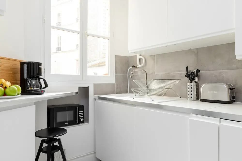River Seine - Quartier Latin Apartment - photo 13