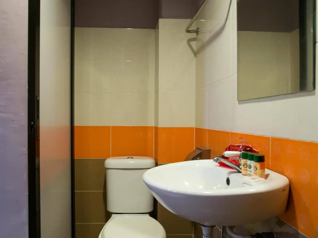 OYO 43961 KK Hotel Kajang - photo 9