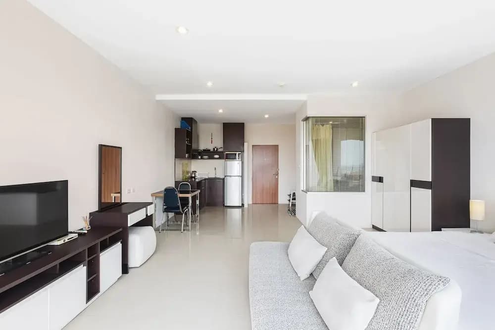 Studio in Chic Condo in Karon A510 - photo 6