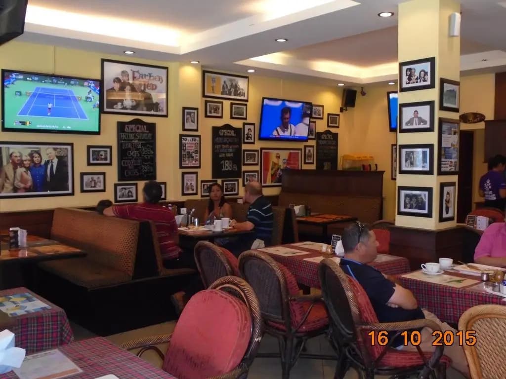 Robin’s Nest Guesthouse & Restaurant - photo 19
