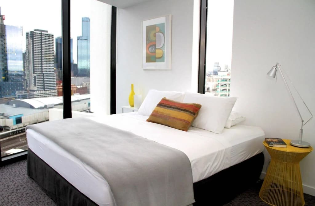Lacrosse Docklands Tower - photo 2