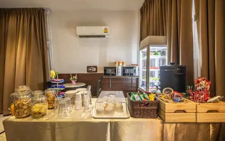I-Inn Hotel - photo 13
