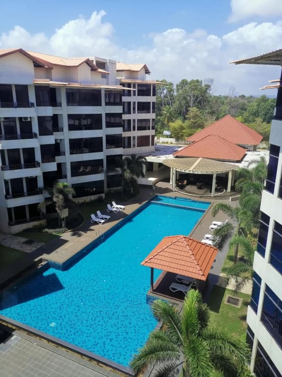 Samsuria Beach Resort & Residence - photo 30