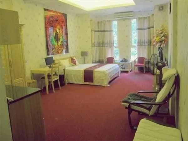 Cherry Hotel - photo 4